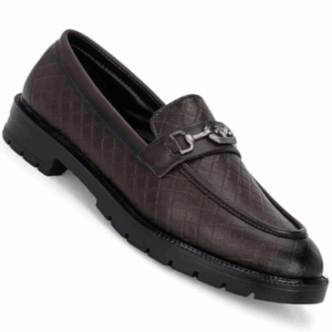 Mens formal footwear delivers elegance, durability, and comfort, making it ideal for professional settings, weddings, business meetings, and stylish daily wear while enhancing confidence and timeless sophistication.